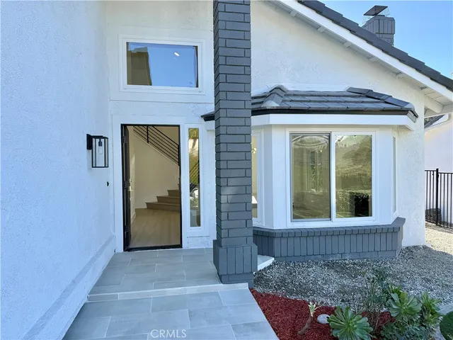 a view of a house with a small entryway