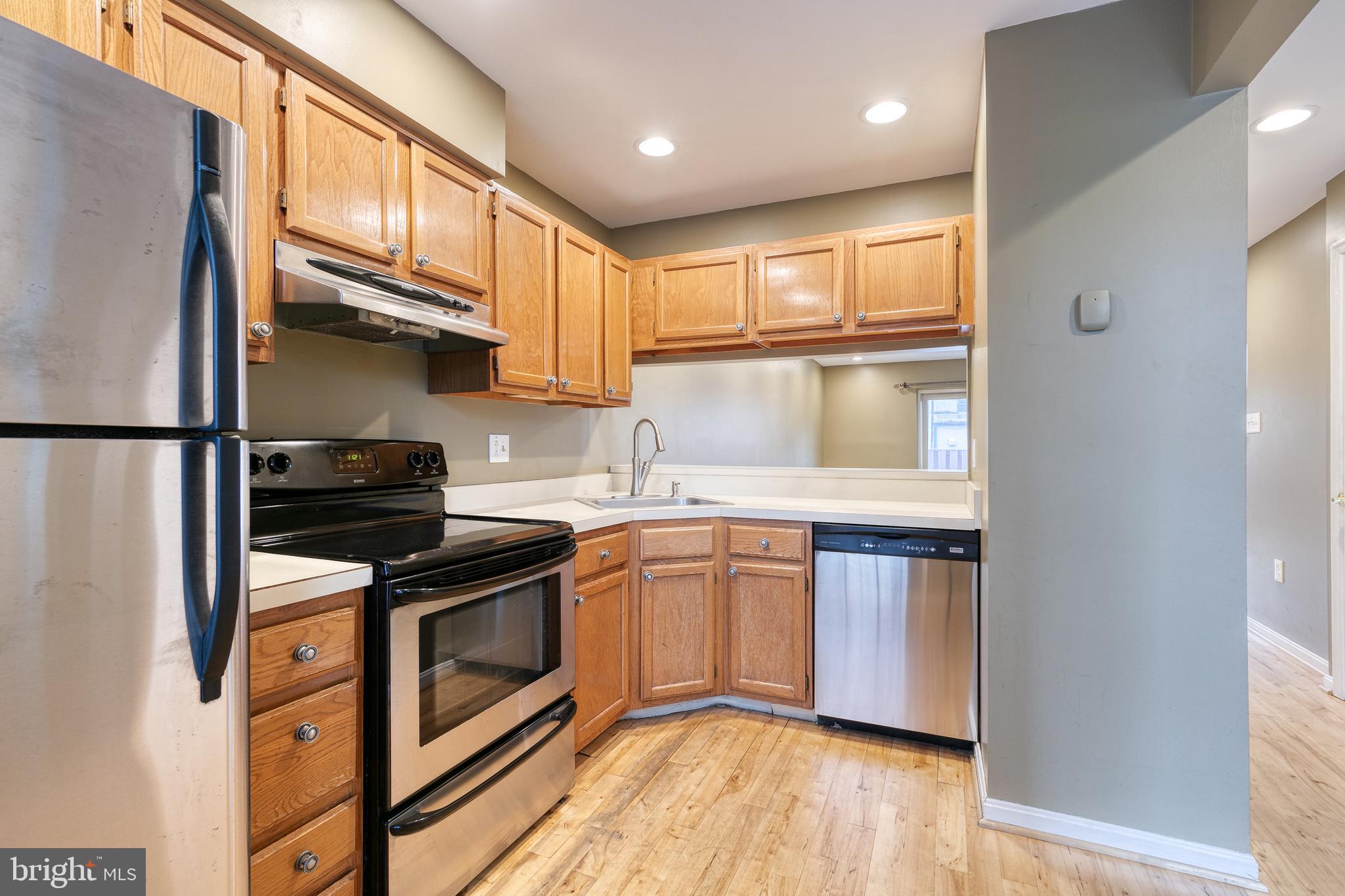 2816 Elliott Street Baltimore, MD 21224 - Photo 6 of 29