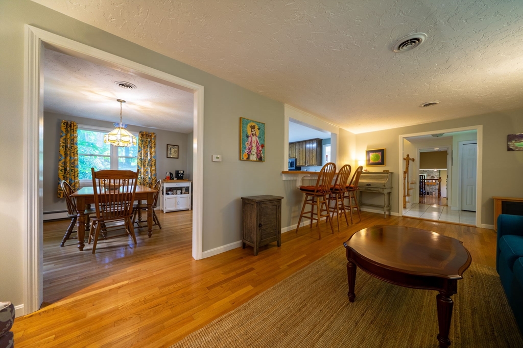 10 Trayer Road Canton, MA 02021 - Photo 10 of 32