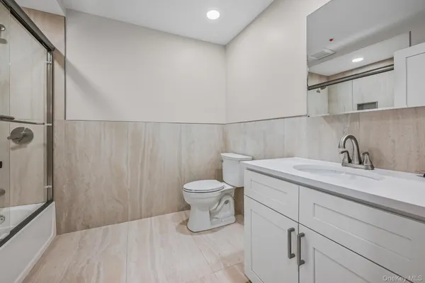 $3,600 | 80 Division Street, Unit 3D, Patchogue, NY 11772