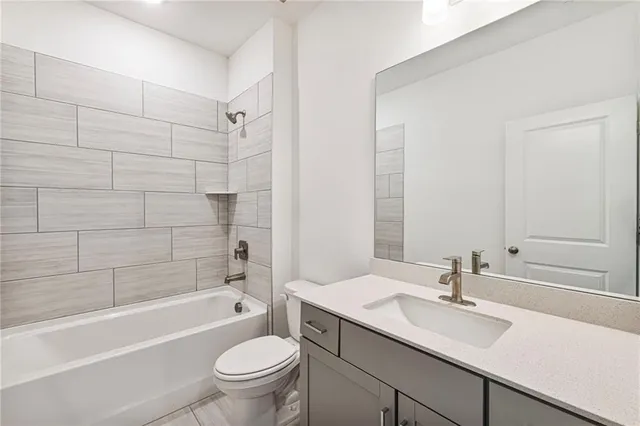 $629,900 | 644 Oakleaf Grove Lane, Suwanee, GA 30024