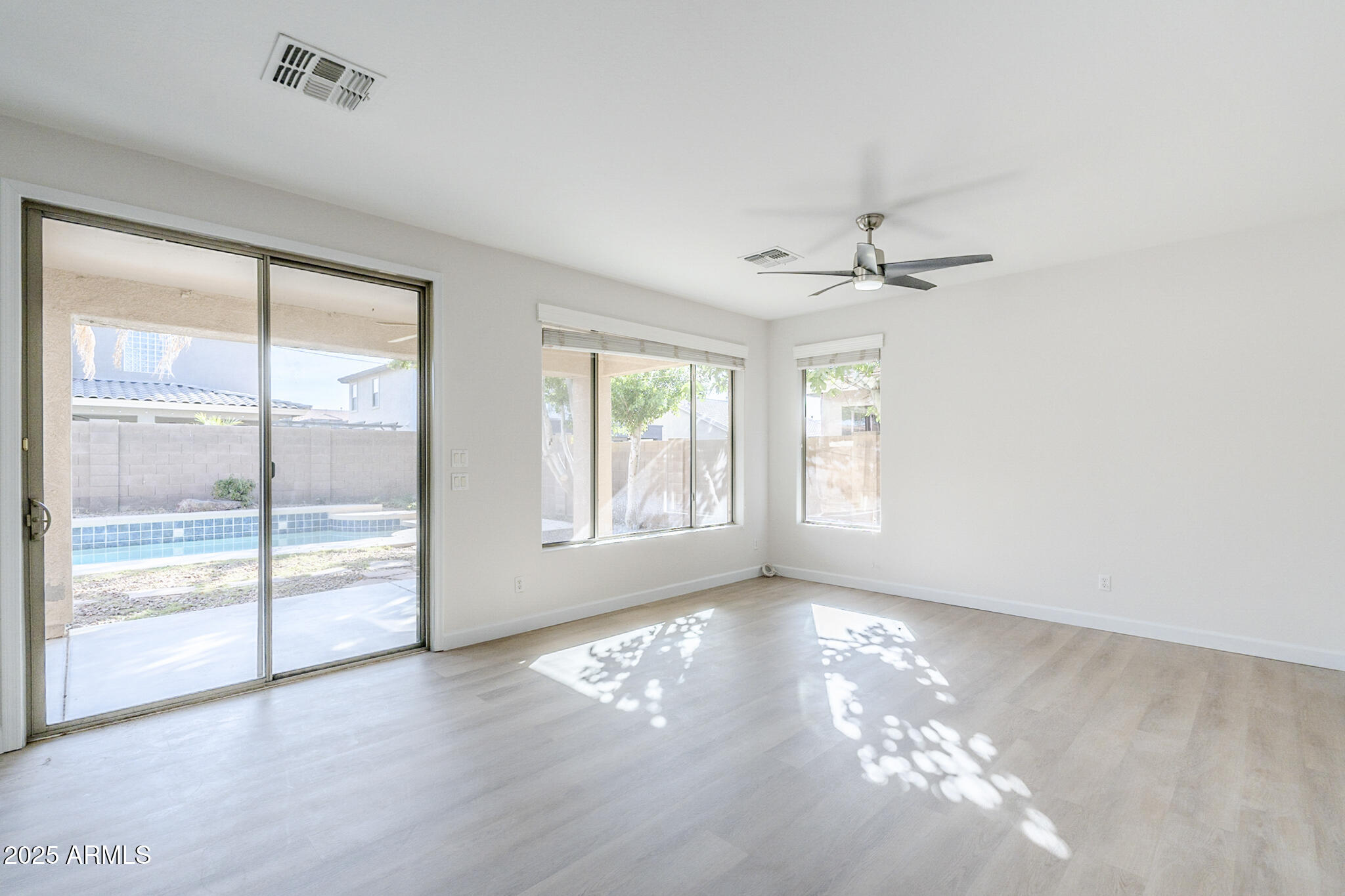 4389 East Muirfield Street Gilbert, AZ 85298 - Photo 7 of 26 Muirfield-15