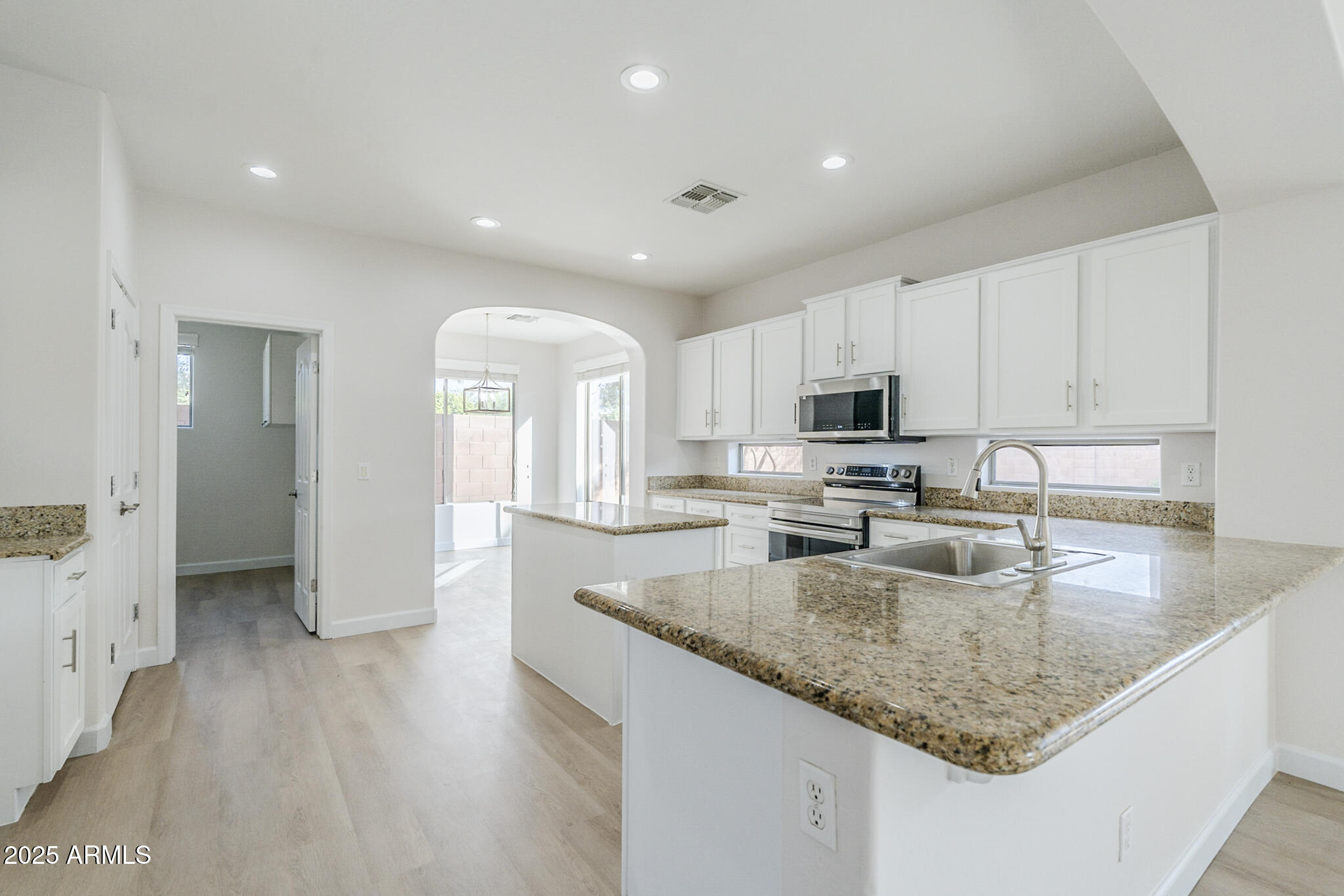 4389 East Muirfield Street Gilbert, AZ 85298 - Photo 10 of 26 Muirfield-20