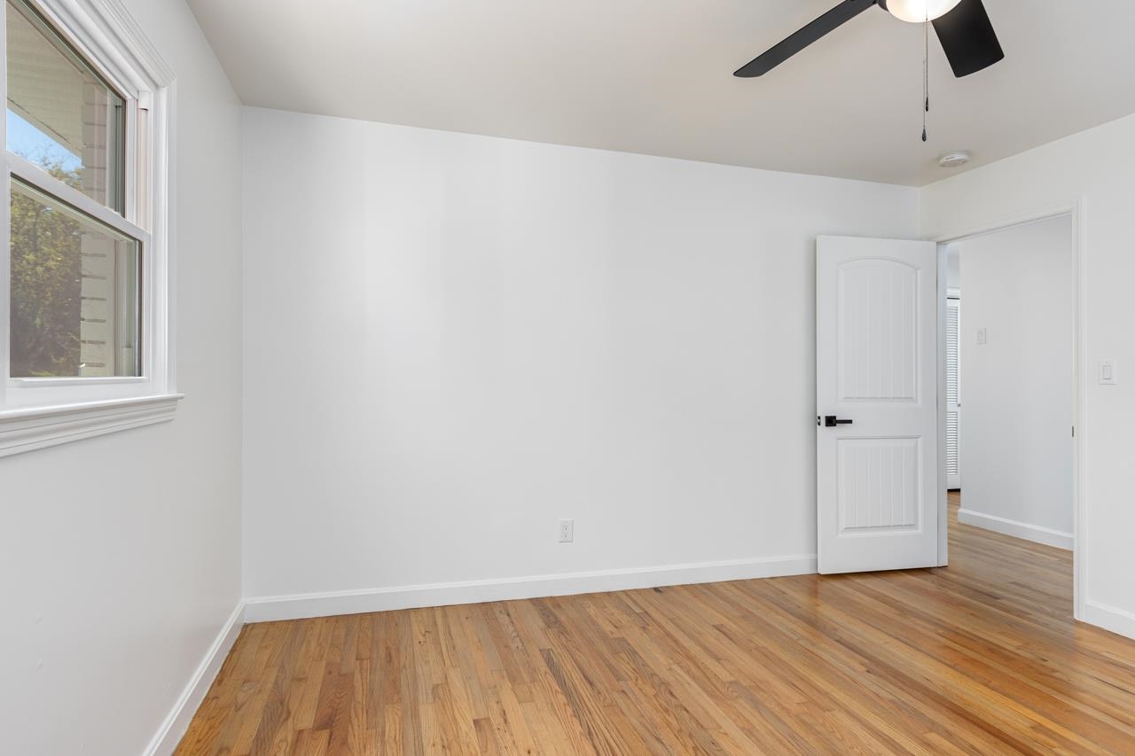 1 12th Street Greer, SC 29651 - Photo 25 of 36