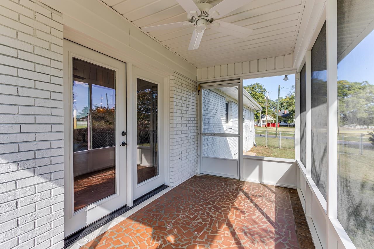 1 12th Street Greer, SC 29651 - Photo 32 of 36