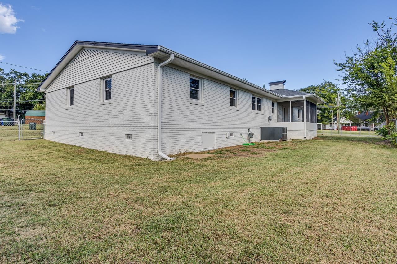 1 12th Street Greer, SC 29651 - Photo 35 of 36