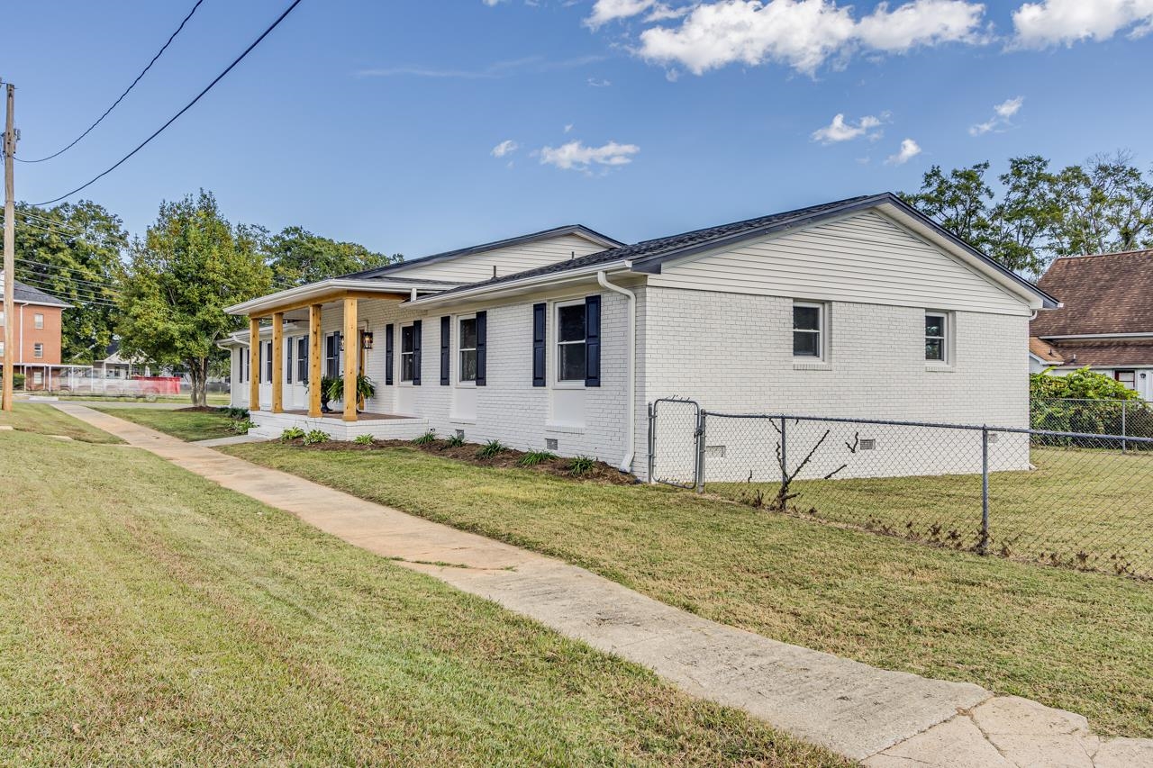 1 12th Street Greer, SC 29651 - Photo 10 of 36
