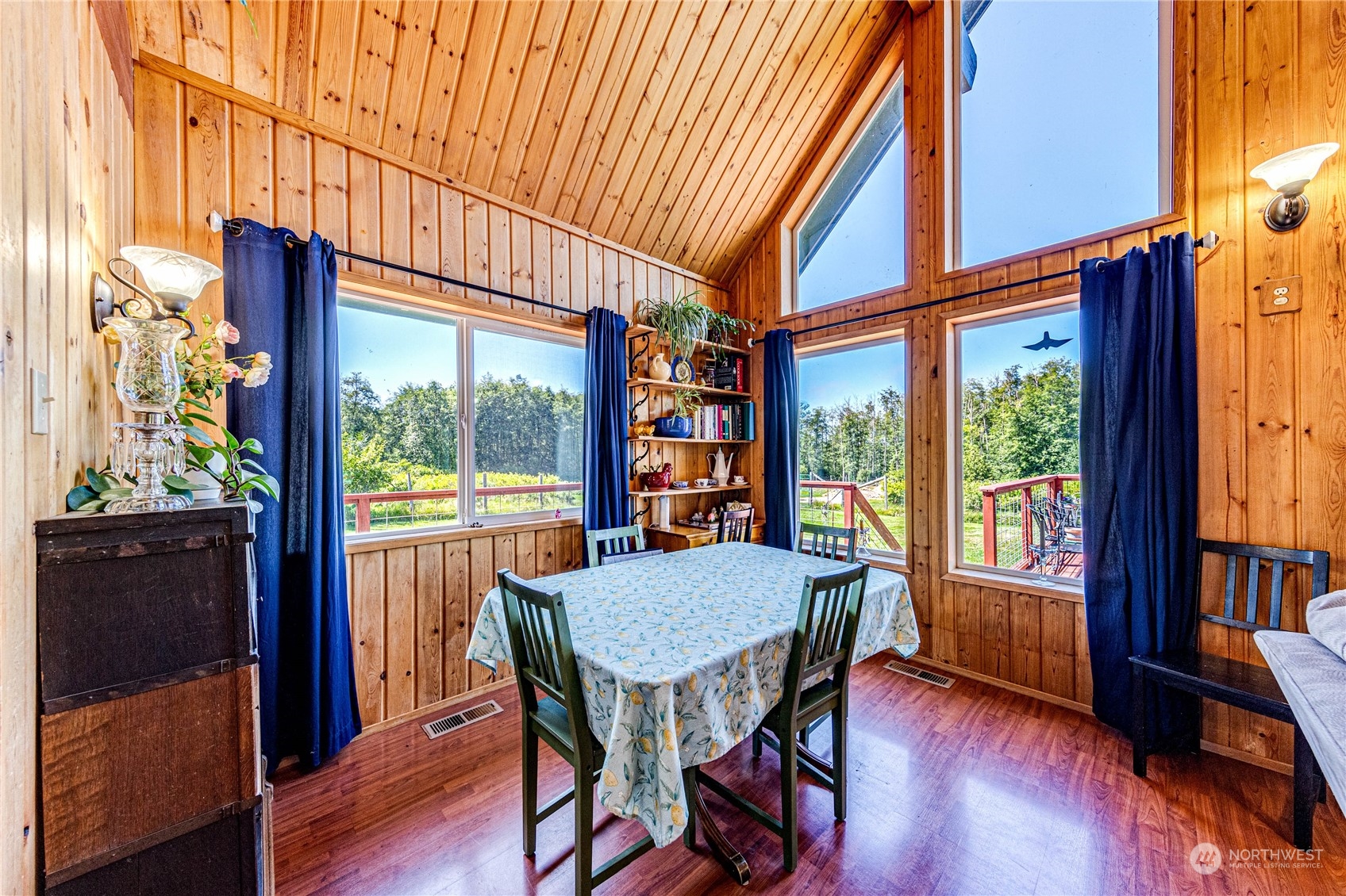 173 Lewallen Road Port Angeles, WA 98363 - Photo 6 of 40 Gallery Image 6