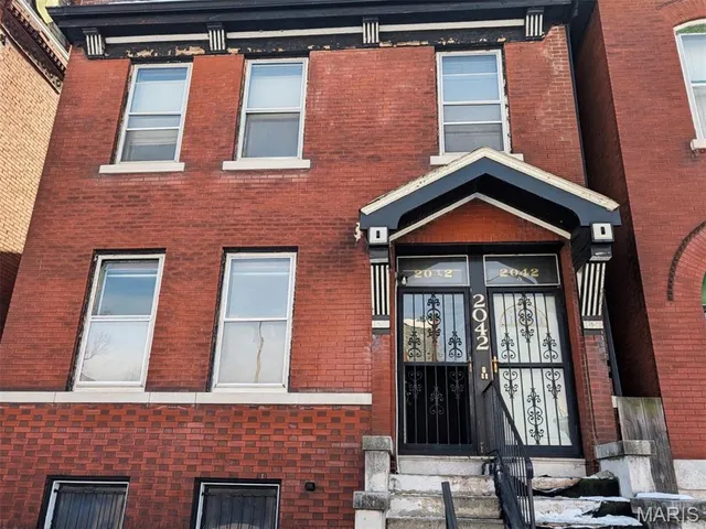 $49,950 | 2042 Adelaide Avenue, St. Louis, MO 63107