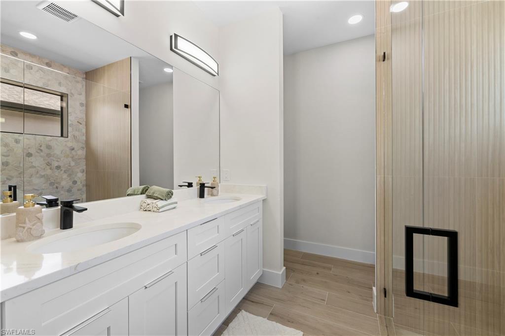 2547 Storter Avenue Naples, FL 34112 - Photo 25 of 29