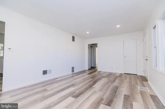 $389,900 | 252 North Olds Boulevard, Fairless Hills, PA 19030