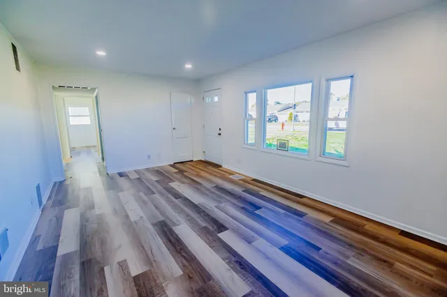 $389,900 | 252 North Olds Boulevard, Fairless Hills, PA 19030