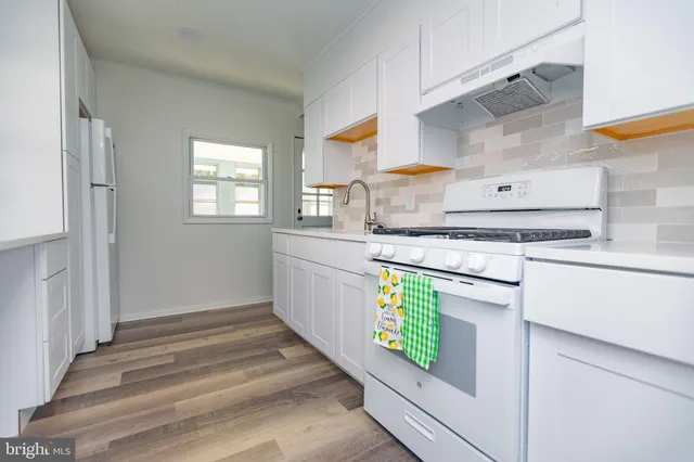 $389,900 | 252 North Olds Boulevard, Fairless Hills, PA 19030