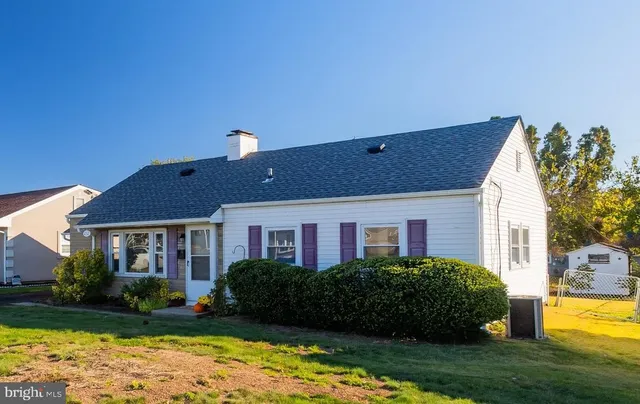 $389,900 | 252 North Olds Boulevard, Fairless Hills, PA 19030