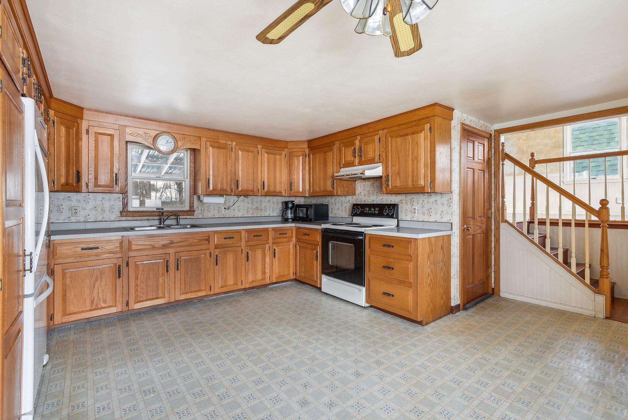 43 Brett Hill Road South Paris, ME 04281 - Photo 6 of 32 2_DSC04180