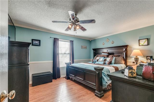 3556 Ridgefield Drive Murfreesboro, TN 37129 - Photo 11 of 17 Large Master Bedroom that can accommodate your King sized bed and additional furniture.