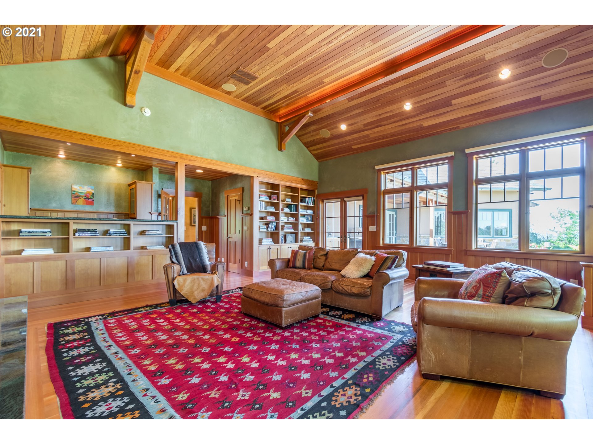 30722 Fox Hollow Road Eugene, OR 97405 - Photo 14 of 32 Gallery Image 14