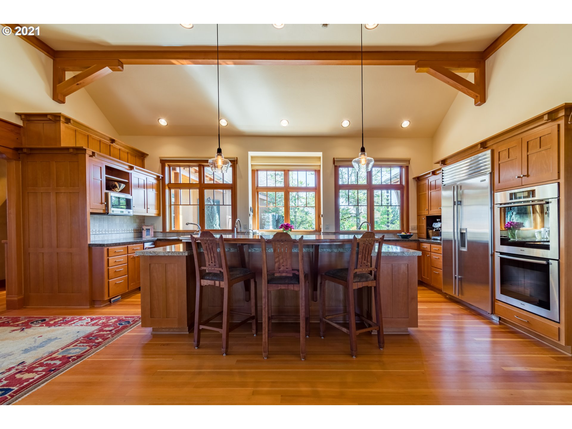 30722 Fox Hollow Road Eugene, OR 97405 - Photo 4 of 32 Gallery Image 4