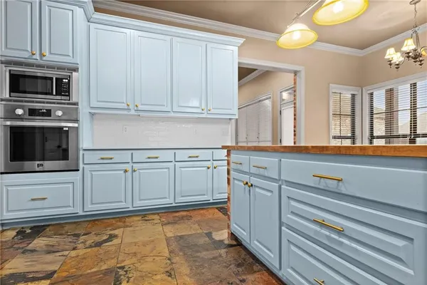 $429,500 | 6402 West Morgan Drive, Alexandria, LA 71303