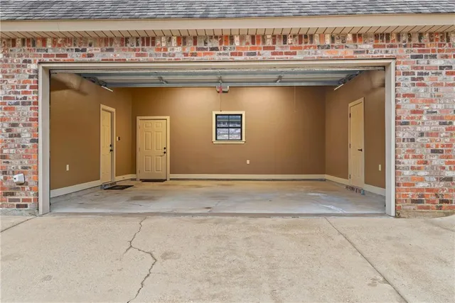 $439,500 | 6402 West Morgan Drive, Alexandria, LA 71303