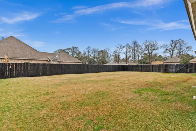 $439,500 | 6402 West Morgan Drive, Alexandria, LA 71303