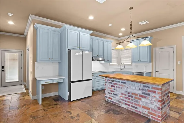 $439,500 | 6402 West Morgan Drive, Alexandria, LA 71303