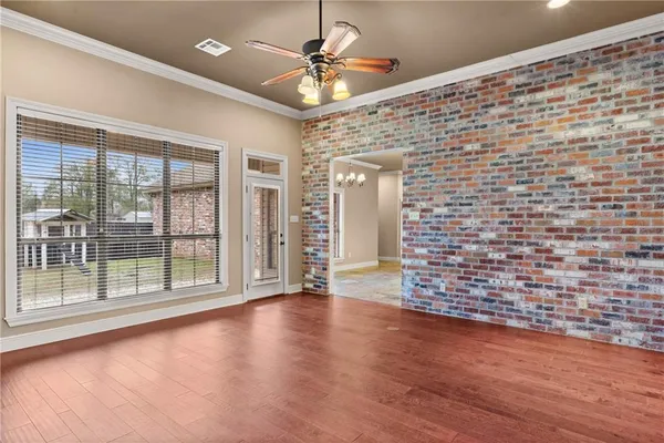 $429,500 | 6402 West Morgan Drive, Alexandria, LA 71303