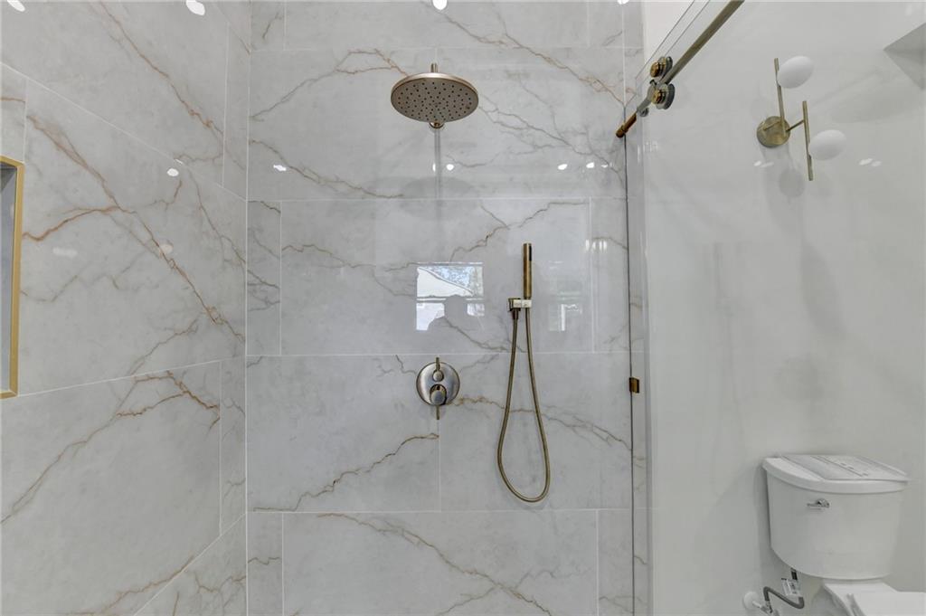 1695 Maple Ridge Drive Suwanee, GA 30024 - Photo 25 of 62