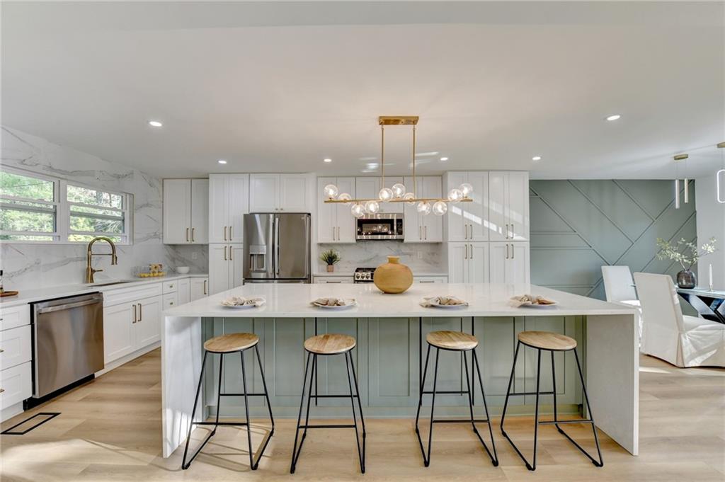 1695 Maple Ridge Drive Suwanee, GA 30024 - Photo 10 of 62