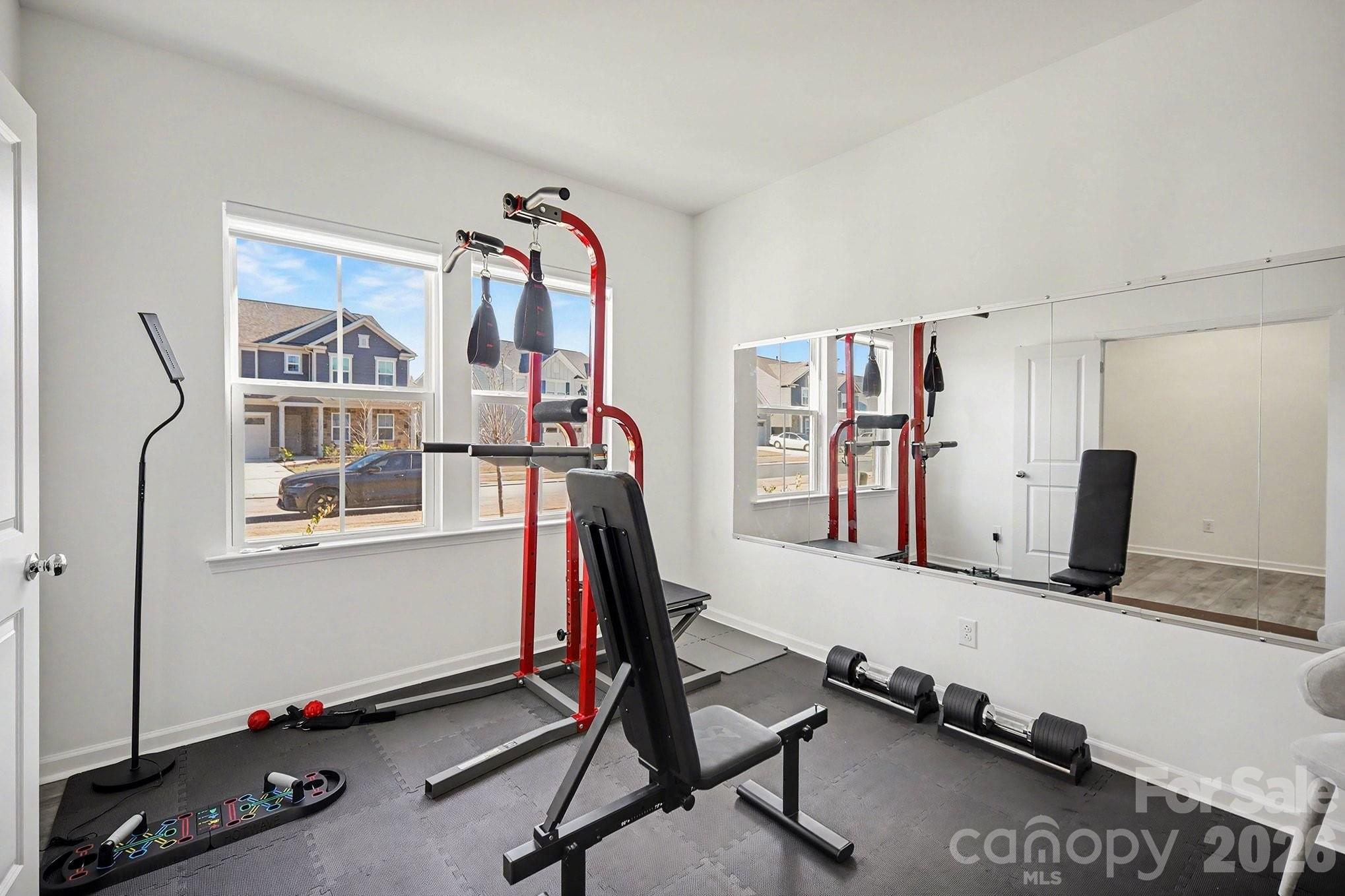 11122 Glasden Road Charlotte, NC 28278 - Photo 15 of 32 a view of a room with gym equipment