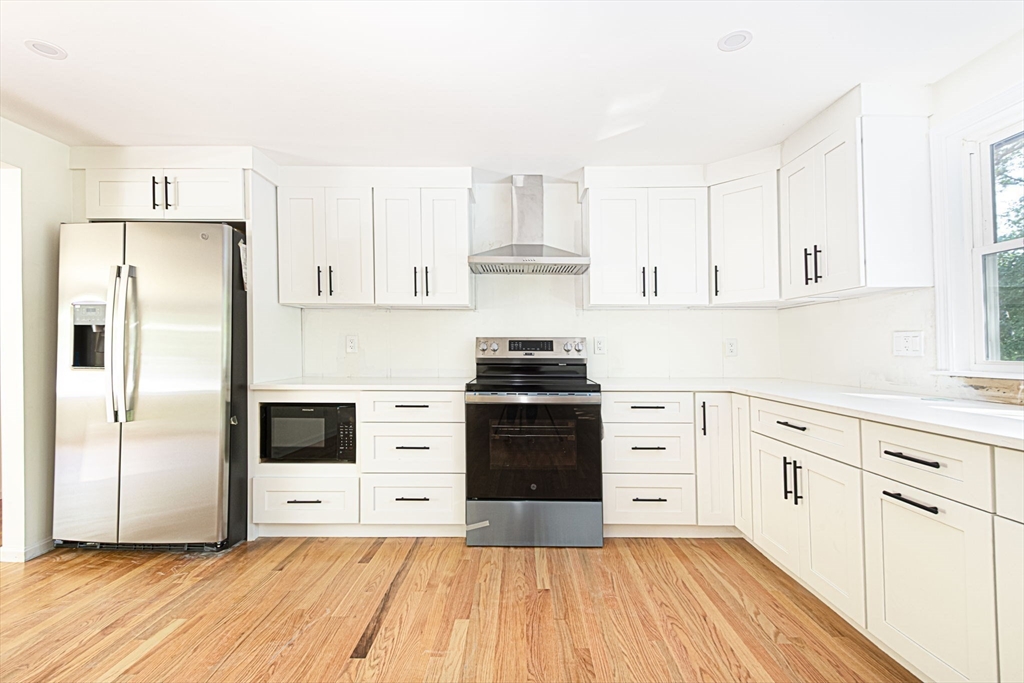 196 Chapin Road Hudson, MA 01749 - Photo 11 of 29 Gallery Image 11