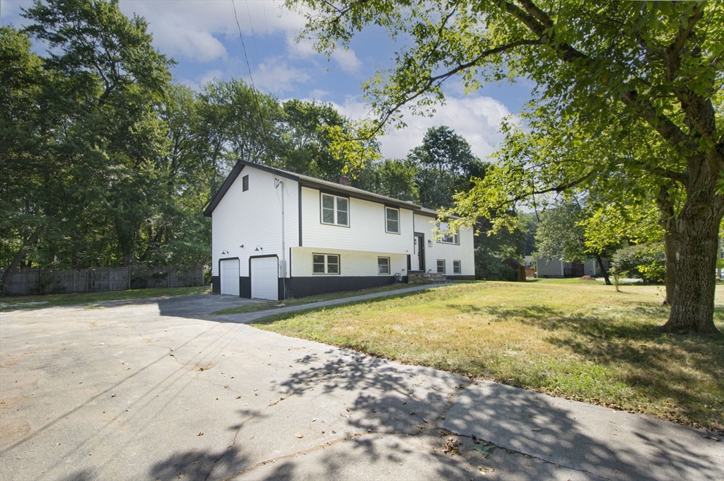 196 Chapin Road Hudson, MA 01749 - Photo 2 of 29 Gallery Image 2