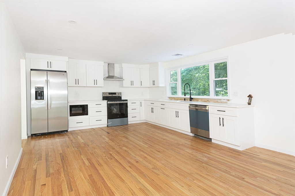 196 Chapin Road Hudson, MA 01749 - Photo 9 of 29 Gallery Image 9