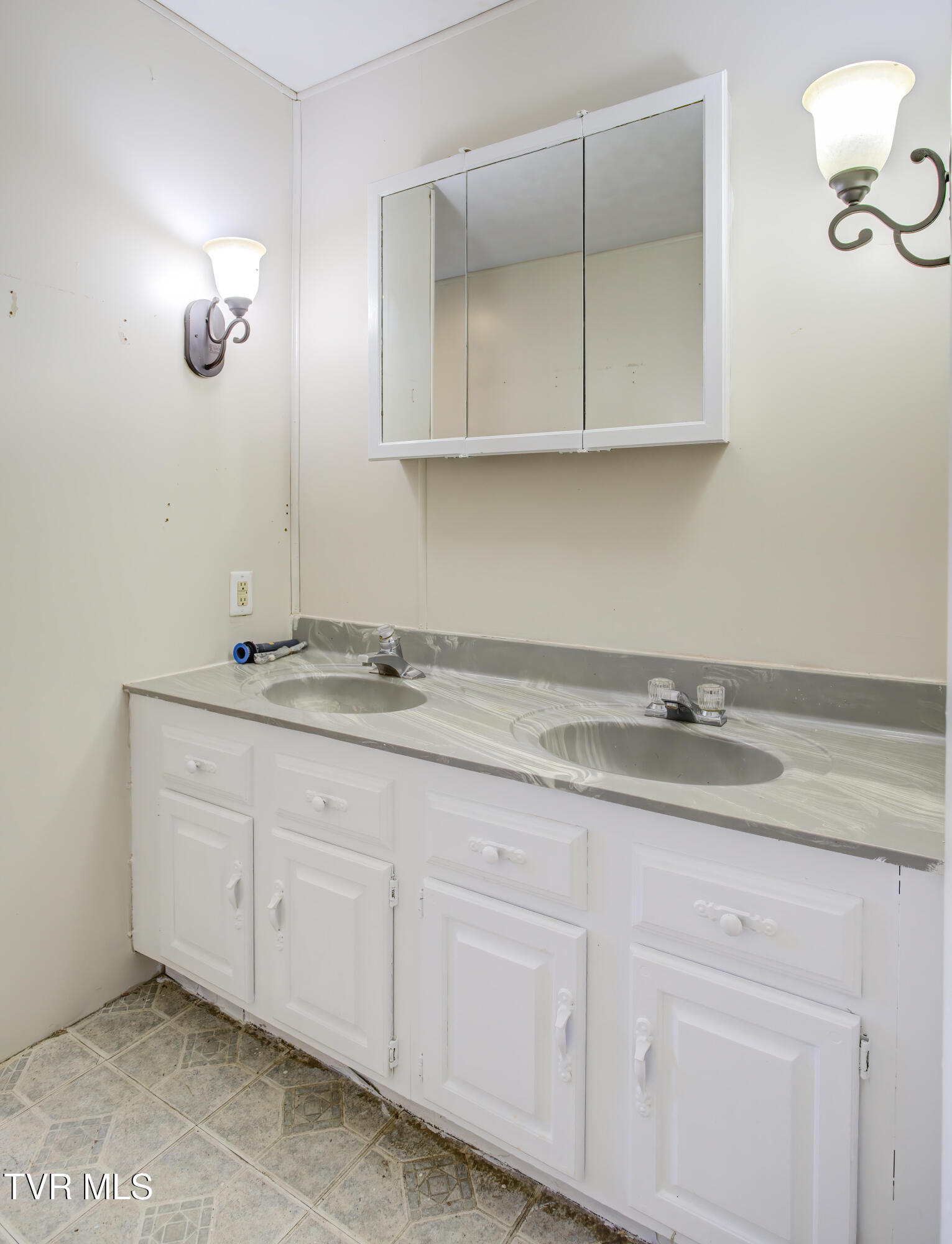 26469 Watauga Road Abingdon, VA 24211 - Photo 29 of 35 26469 SR_677 (29)