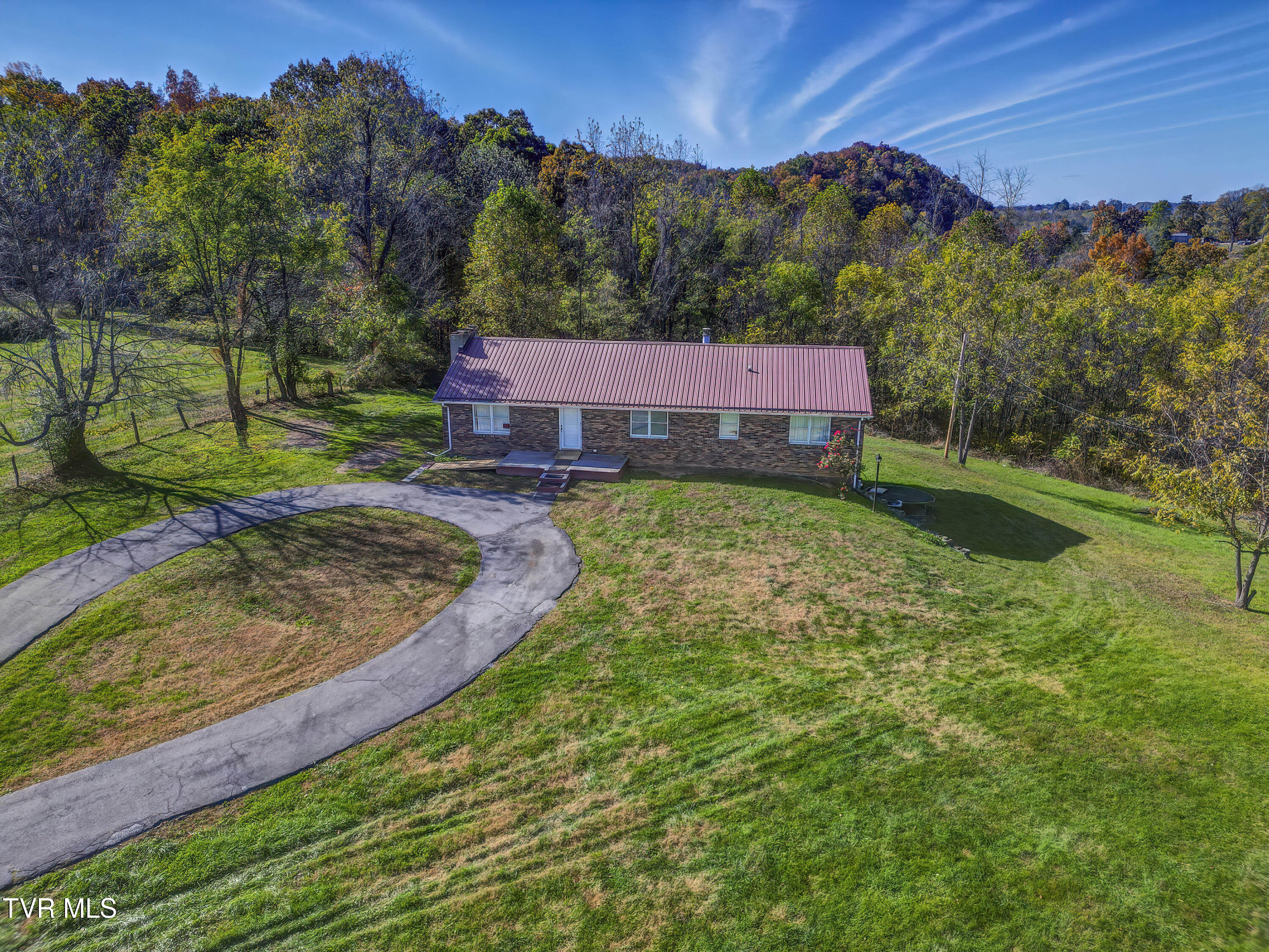 26469 Watauga Road Abingdon, VA 24211 - Photo 3 of 35 26469 SR_677 (3)