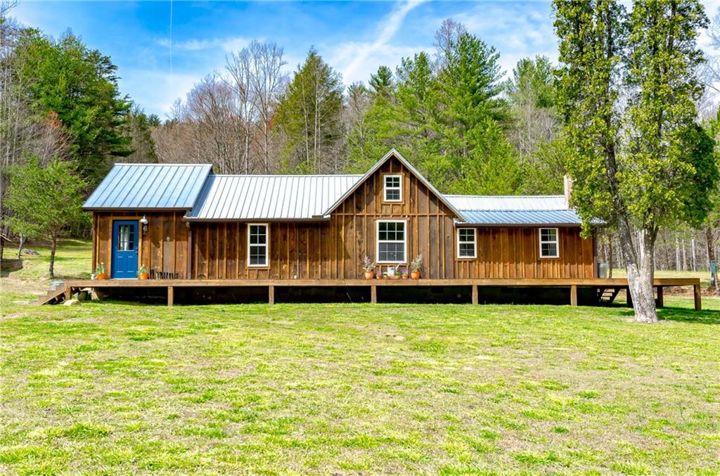 6149 Laytown Road Lenoir, NC 28645 - Photo 2 of 33 Gallery Image 2