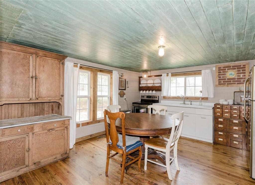 6149 Laytown Road Lenoir, NC 28645 - Photo 3 of 33 Gallery Image 3