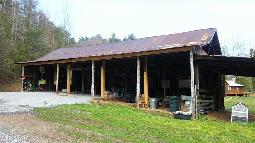 6149 Laytown Road Lenoir, NC 28645 - Photo 25 of 33 Gallery Image 25