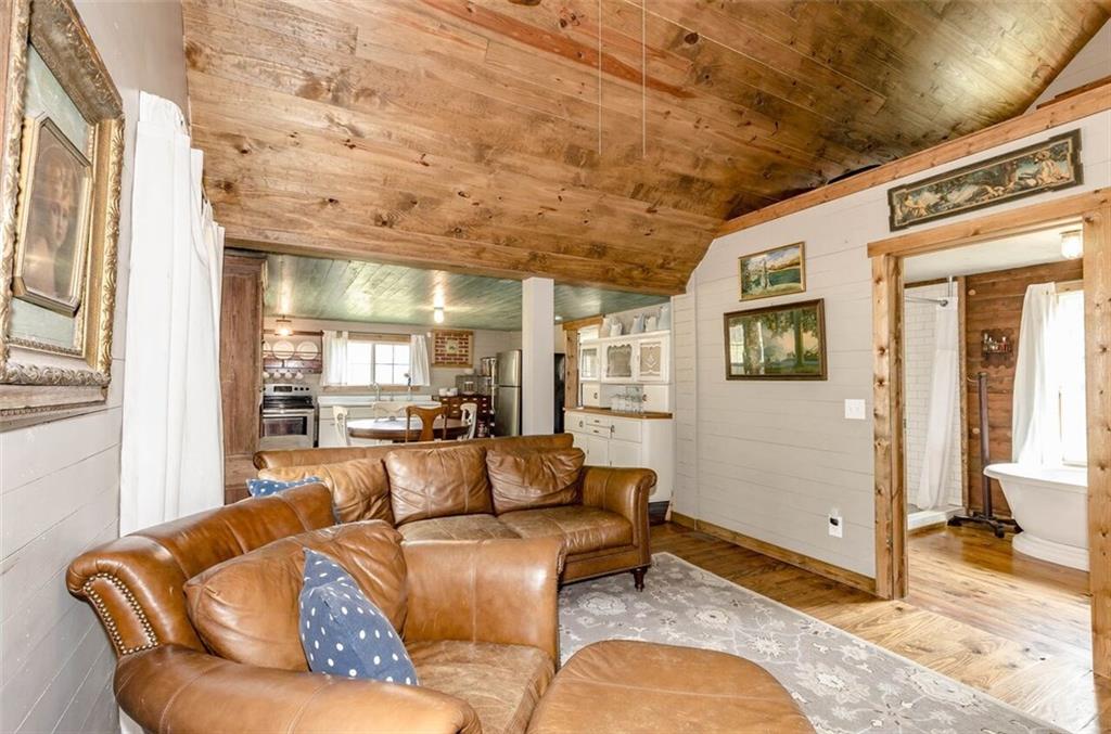 6149 Laytown Road Lenoir, NC 28645 - Photo 5 of 33 Gallery Image 5