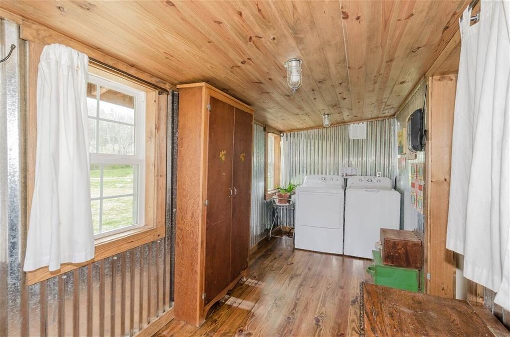 6149 Laytown Road Lenoir, NC 28645 - Photo 10 of 33 Gallery Image 10