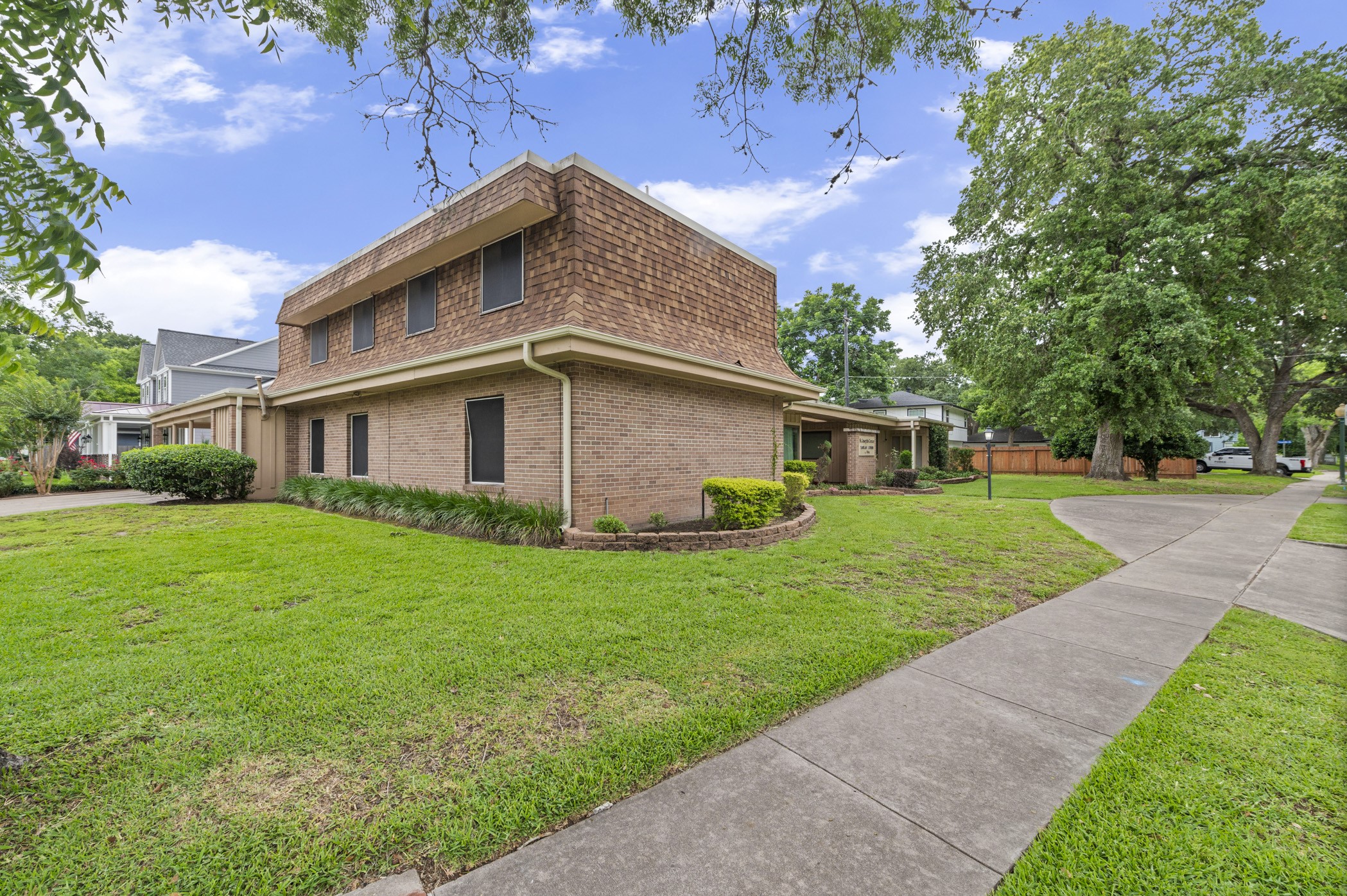 414 Main Street Sugar Land, TX 77498 - Photo 3 of 50