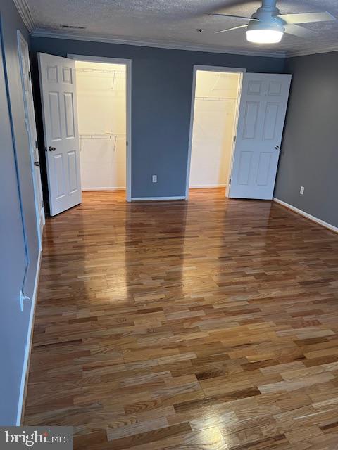 811 Deering Road, Unit 7F Pasadena, MD 21122 - Photo 12 of 19 Spacious room with elegant hardwood floors.