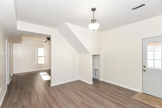 $174,900 | 308 North Center Street, Boswell, IN 47921