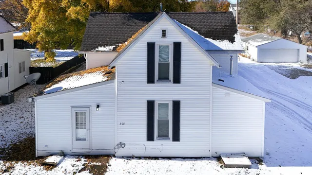 $174,900 | 308 North Center Street, Boswell, IN 47921