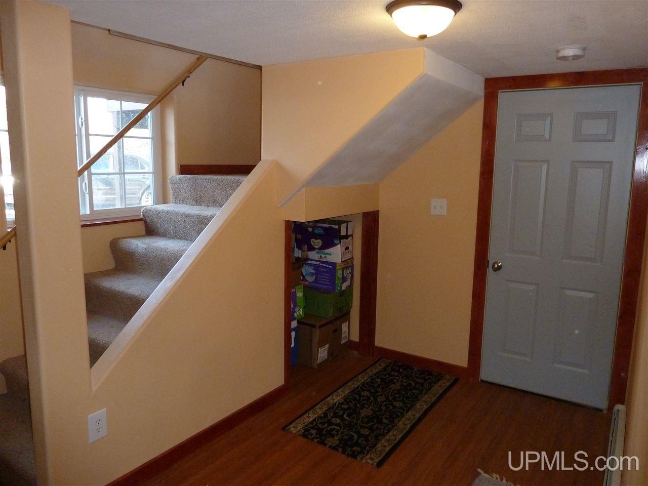 24944 Chestnut Street Calumet, MI 49913 - Photo 27 of 36 Gallery Image 27