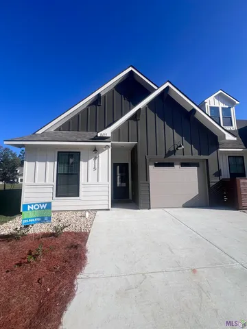 $2,100 | 8028 Pine Valley Drive, Baton Rouge, LA 70817