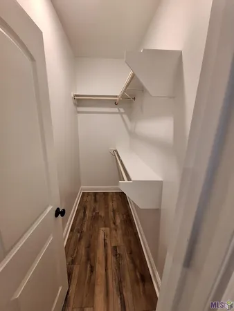 $2,100 | 8028 Pine Valley Drive, Baton Rouge, LA 70817