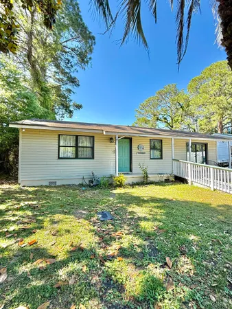 $160,000 | 2521 Florida Avenue, Carrabelle, FL 32322