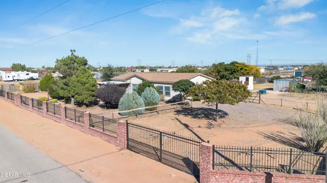 $250,000 | 137 Magee Drive, Chaparral, NM 88081