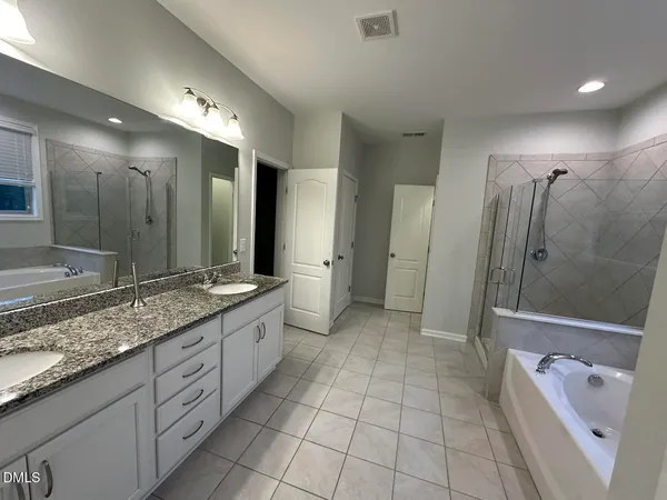 $824,500 | 3 Pearl Mill Court, Durham, NC 27703